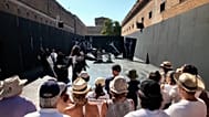 من داخل السجن الإيطالي حيث يتحول السجناء إلى ممثلين محترفين