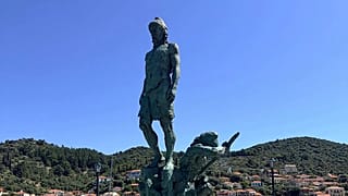 Estátua de Ulisses em Ítaca