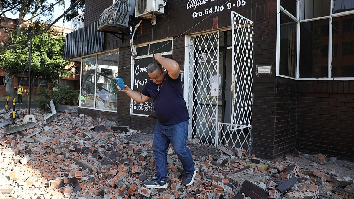 Powerful 6.6-magnitude quake rocks Colombia, geological agency says