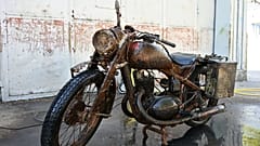 The Wehrmacht motorcycle pulled from the Danube, a DKW NZ 350-1