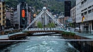Andorra es conocida por el esquí, las compras y los días de spa