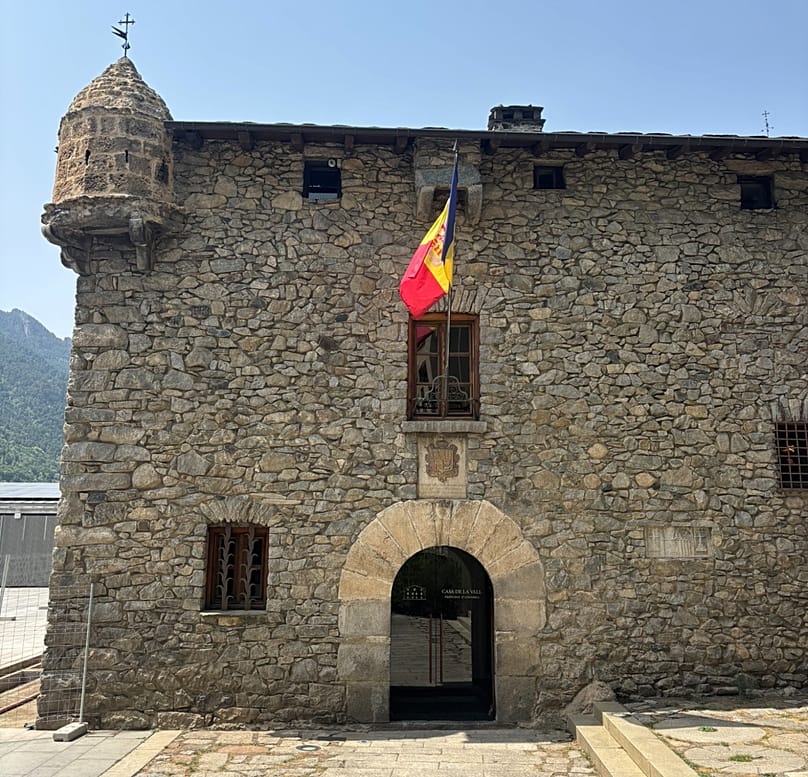 A Casa de la Vall 2011-ig Andorra Generális Tanácsának székhelye volt