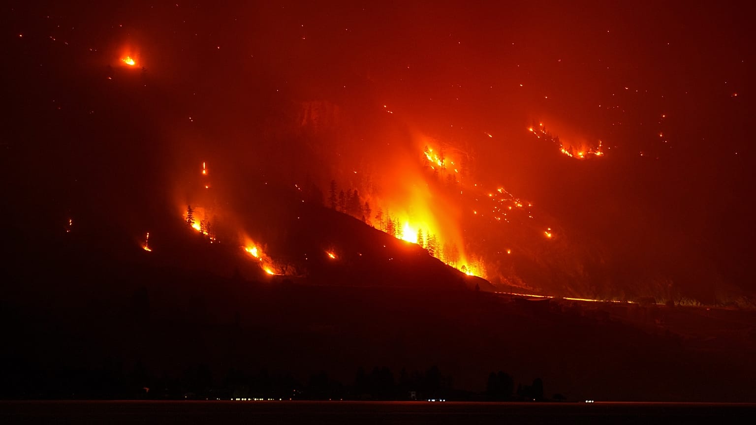 Η πυρκαγιά Bald Range καίει στο Σάμερλαντ, 8 Αυγούστου 2026