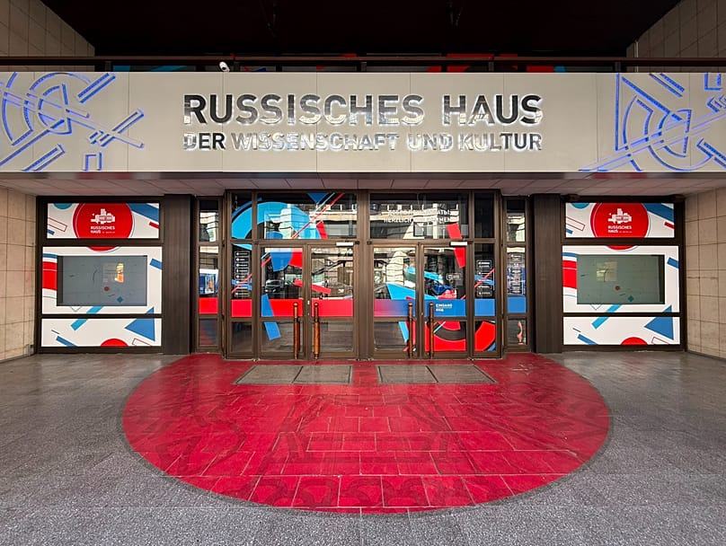 Russisches Haus in Berlin, 12.08.26