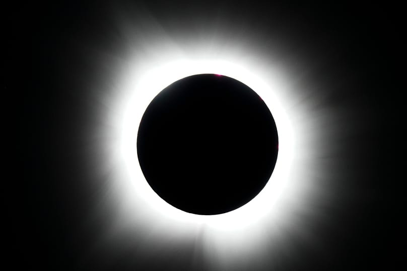 ARQUIVO - Um eclipse total do Sol visto de Arlington, no Texas, em 8 de abril de 2024. (AP Photo/Julio Cortez, Arquivo)