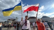 Według nowego sondażu większość pytanych uważa, że Polska powinna deportować ukraińskich mężczyzn w wieku poborowym