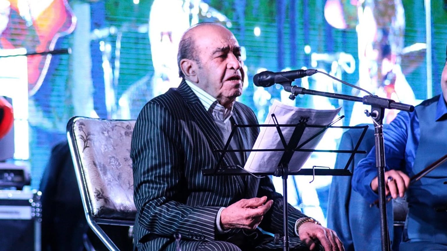 حسین خواجه‌امیری (ایرج)