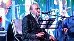 حسین خواجه‌امیری (ایرج)