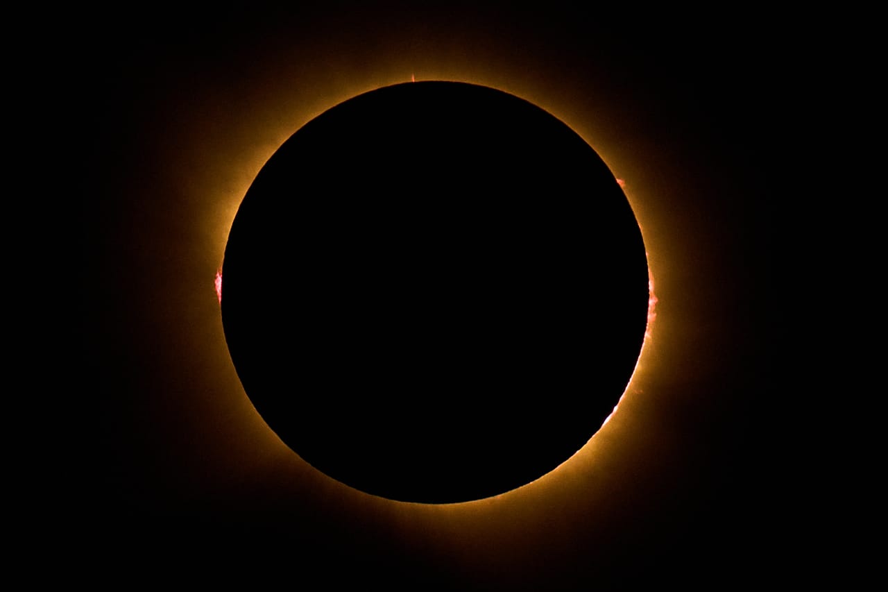 Totale Sonnenfinsternis über Berlanga de Duero in Zentralspanien