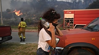 Εικόνα από τη φωτιά στη Χαλκιδική