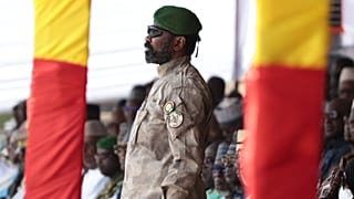 Mali : l’armée annonce la libération de 82 soldats et Goïta gracie un Français