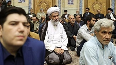 Le hojatoleslam Hossein Taeb dans un lieu de culte à Téhéran, le 1er mai 2017