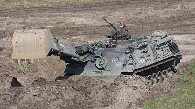 Panzer "Dachs" bei Lehrvorführung auf dem Truppenübungsplatz Munster, am 12.06.2009.