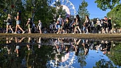 I partecipanti alla 32ª edizione del Sziget Festival nel terzo giorno sull'isola Hajógyári, a Óbuda, il 13 agosto 2026.