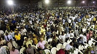 Nigeria’s Muslim and Christian leaders sign new peace accord