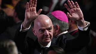 Prezydent FIFA Gianni Infantino przybywa na inaugurację prezydenta Abelarda de la Esprielli w Cali w Kolumbii, w piątek 7 sierpnia 2026 r.