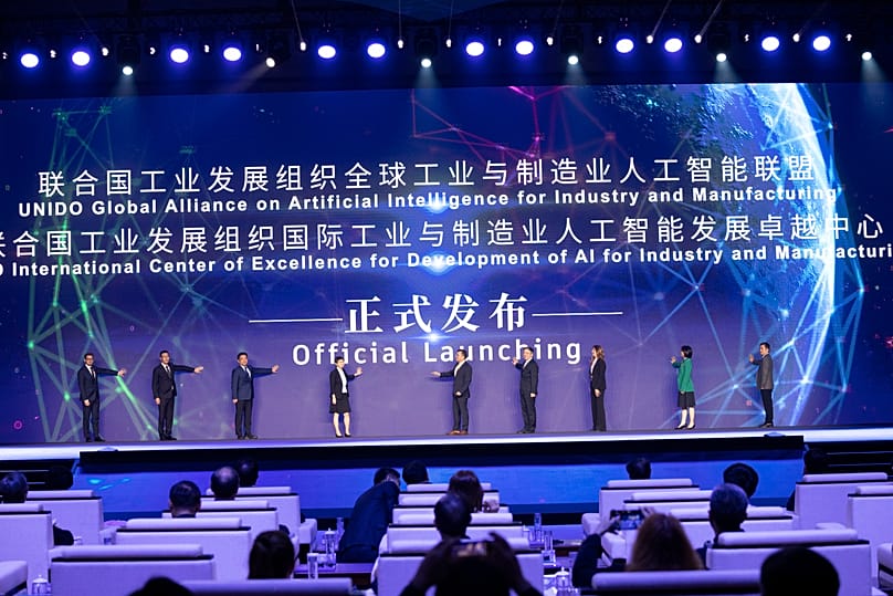 Huawei AI bemutató Sanghajban, 2026 június