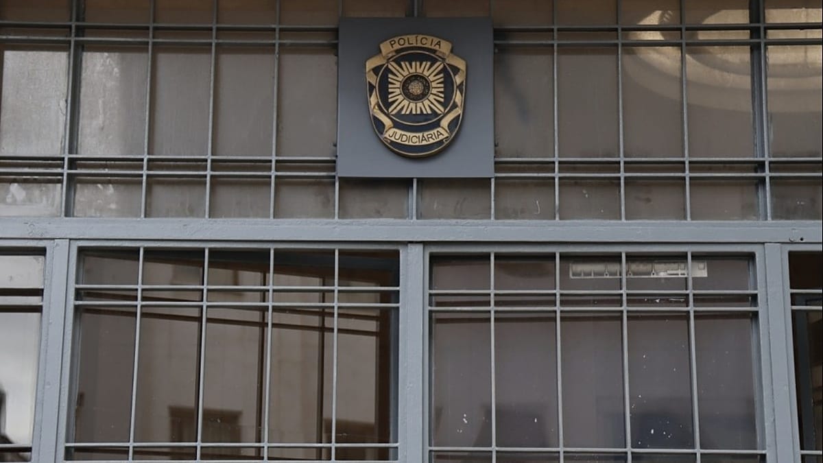 Jovem mata a própria mãe em caso de abusos físicos continuados