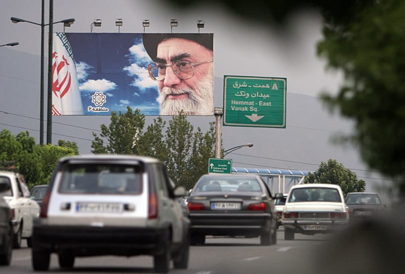تلاش جمهوری اسلامی برای بقا در سایه وضعیت شکننده این روزها 