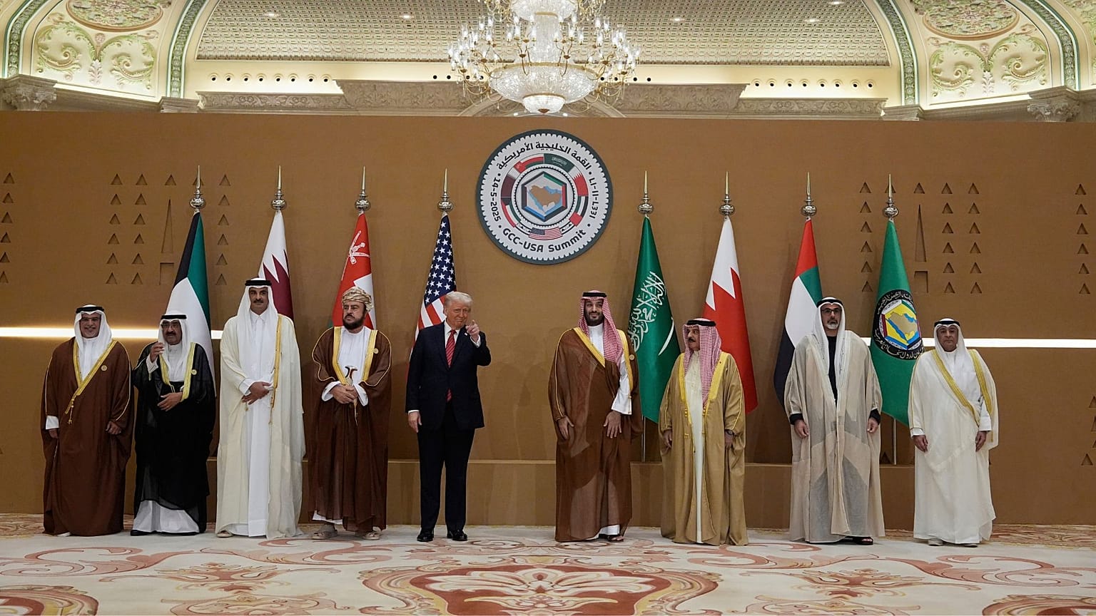 ترامپ به همراه رهبران عرب