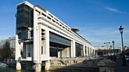 La DGFiP est située au sein du complexe ministériel de Bercy, Paris.