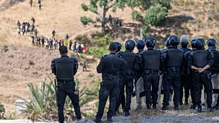 Ceuta : aux portes de l'Europe, la colère des migrants
