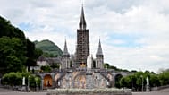 La basilique de Lourdes, dans le sud-ouest de la France.