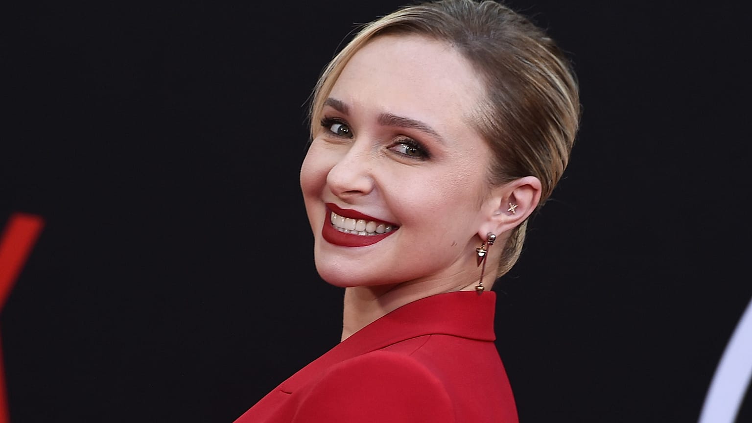 FILE - Hayden Panettiere 13 Eylül 2022'de "Blonde"un premieri sırasında