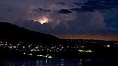 Occhi puntati verso il cielo per monitorare gli Ufo