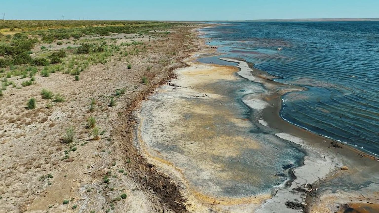 Le lac Dengizkul, dans la région de Boukhara en Ouzbékistan