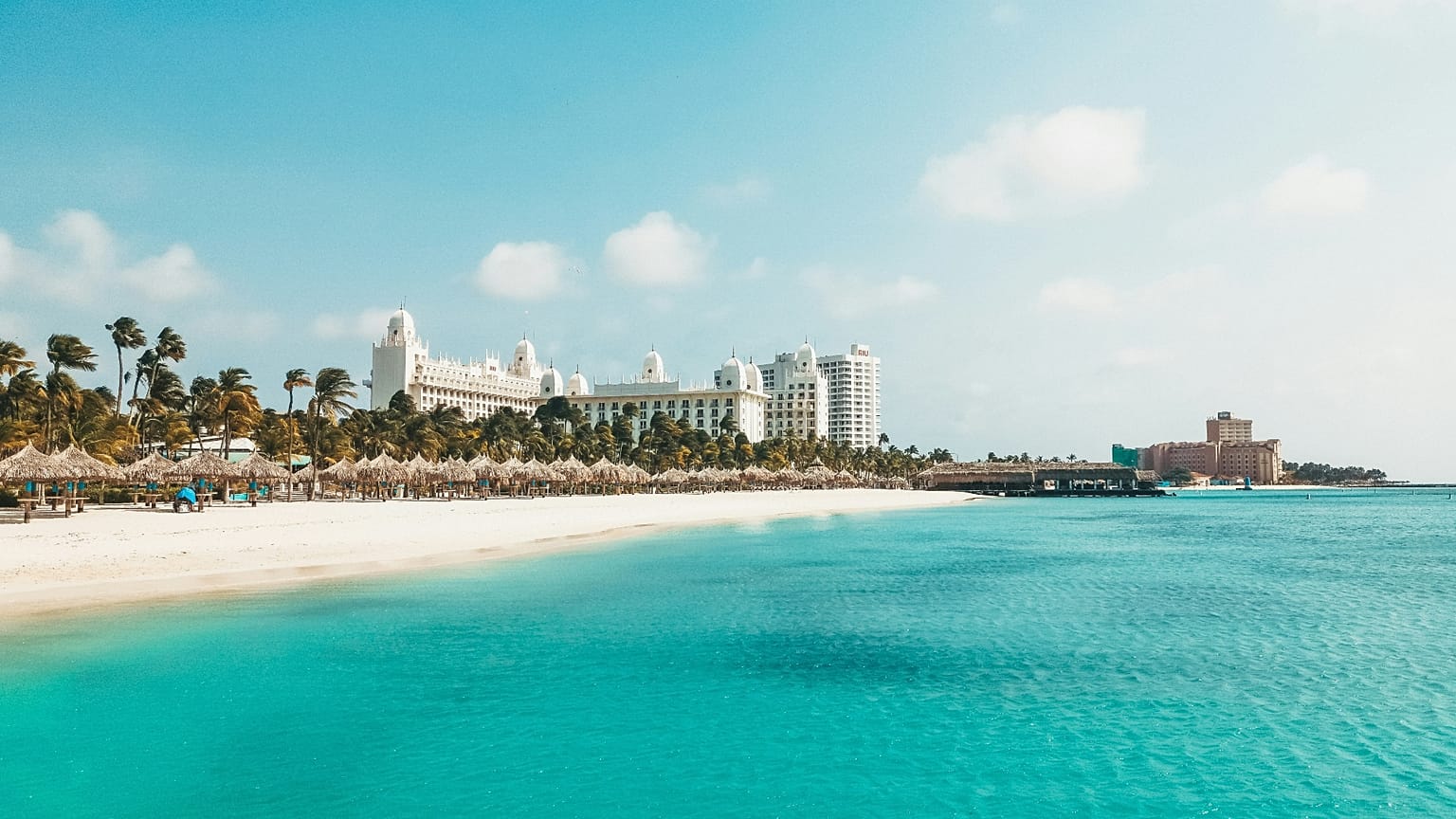 Palm Beach na Arubie została wybrana przez Skyscanner jako jedna z najlepszych plaż świata