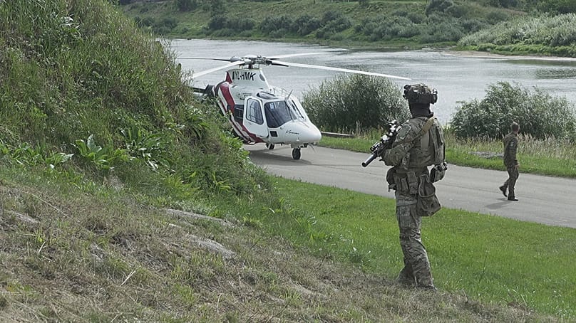 Latvian President visits the border with Belarus. 