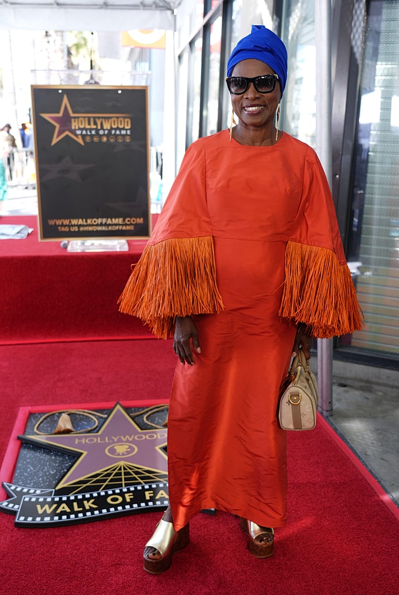 Angélique Kidjo, az első afrikai zenész, aki csillagot kapott a hollywoodi Hírességek sétányán