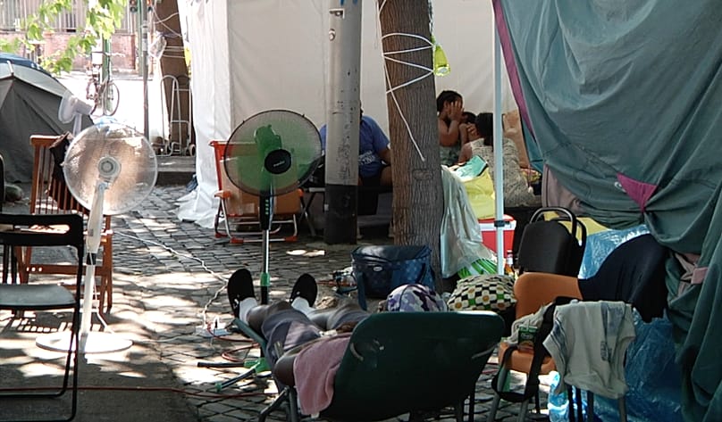 Alloggi improvvisati degli ex occupanti di Spin Time