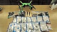 ARCHIVE : exemple des articles de contrebande livrés en prison à l'aide d'un drone