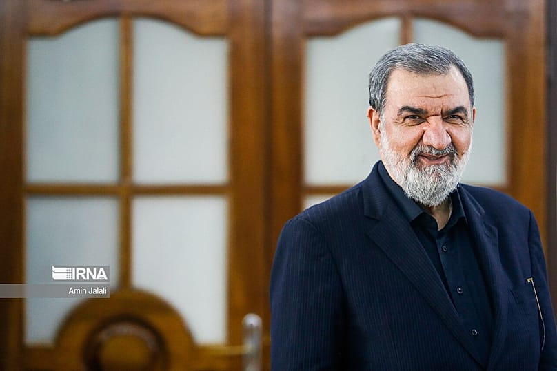 در زندان تقریبا همگی محسن رضایی را مسخره می‌کردند