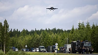 Finlandiya, Rus uçağının hava sahasını ihlal ettiğinden şüpheleniyor