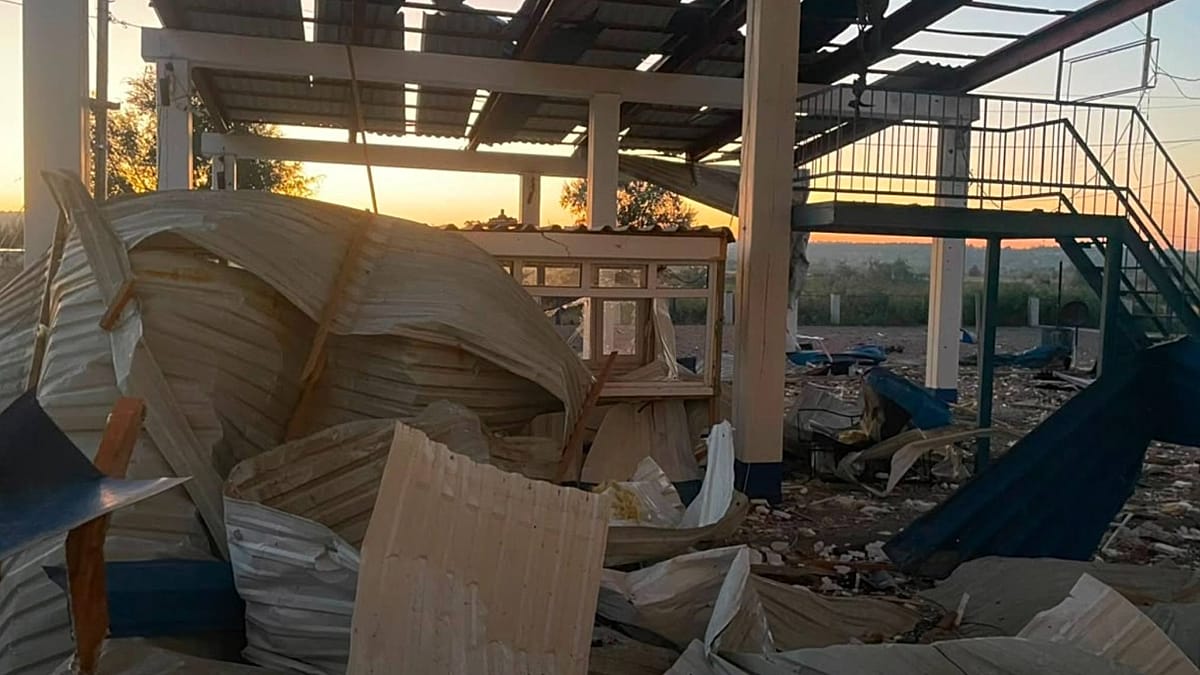 Russian drones hit border crossing with Moldova in overnight strike, Ukraine says