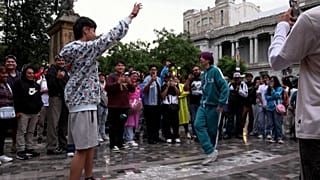 Mexico: Aura battles turn a viral meme into live contests