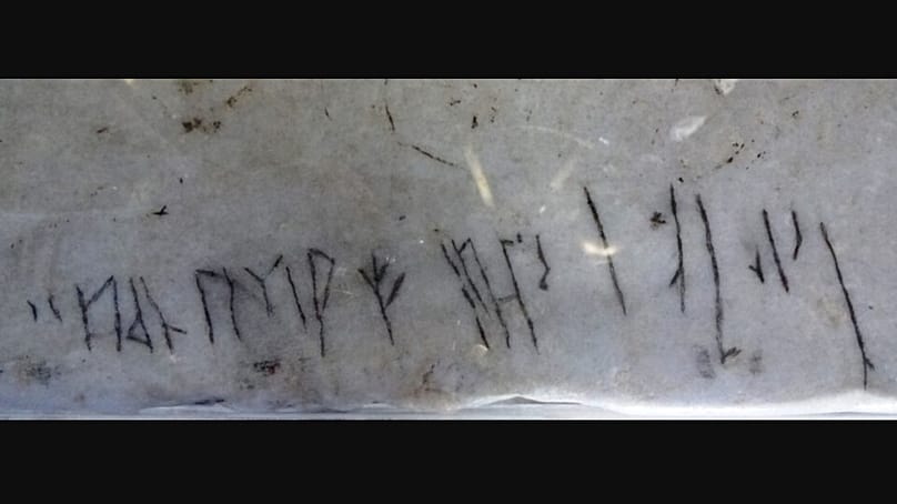"Halvdan" yazısı