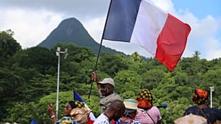 French presidential hopeful Philippe vows to crack down on immigration to Mayotte