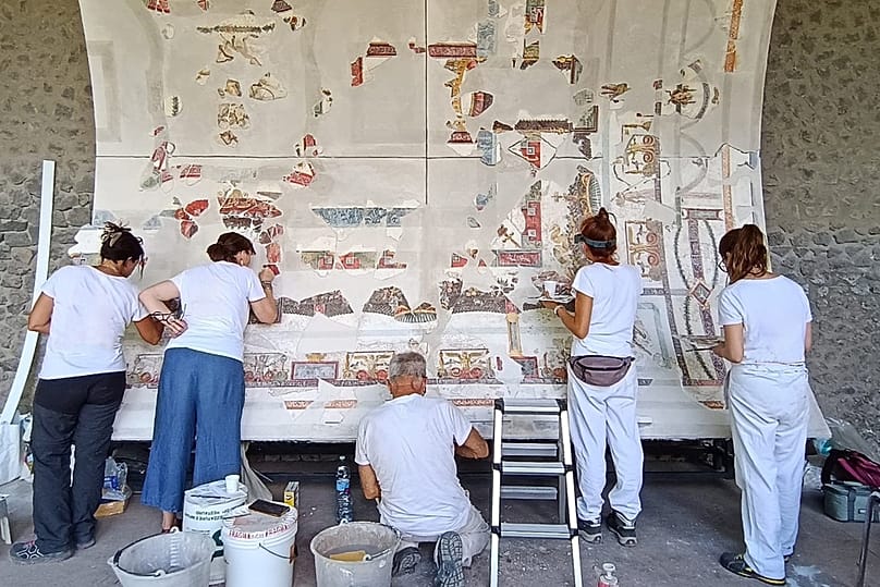 Pompeii'de kazılar