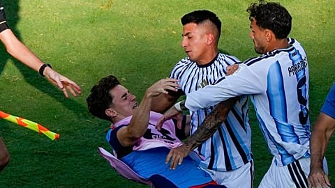 La FIFA suspende a Paredes con 10 partidos... y a Gavi con 1