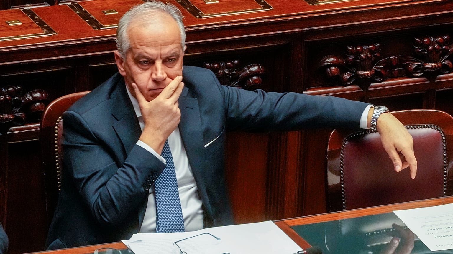 Interior Minister Matteo Piantedosi has ordered the detention of the ship Sea Watch 5 and will soon meet his German counterpart over the migration issue