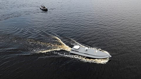 Drone Sea Baby "Avdiivka" lanciato sull'acqua durante la presentazione del Servizio di sicurezza ucraino nella regione di Kiev, in Ucraina, martedì 5 marzo 2024