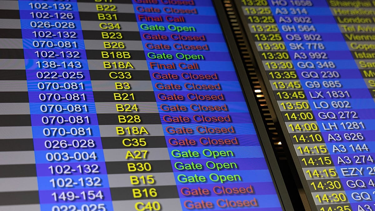 Greek air traffic controllers pushed to limit by tourism boom