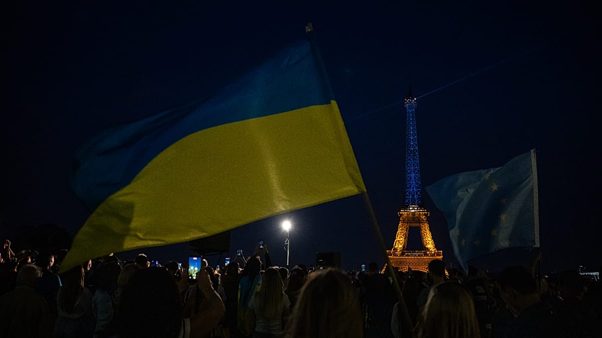 London and Paris landmarks light up for Ukraine’s Independence Day