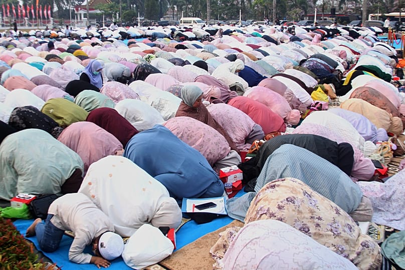 Indonesian Muslims perform a prayer requesting rain following wildfires in several regions in Sumatra and Kalimantan Island, 25 August, 2026