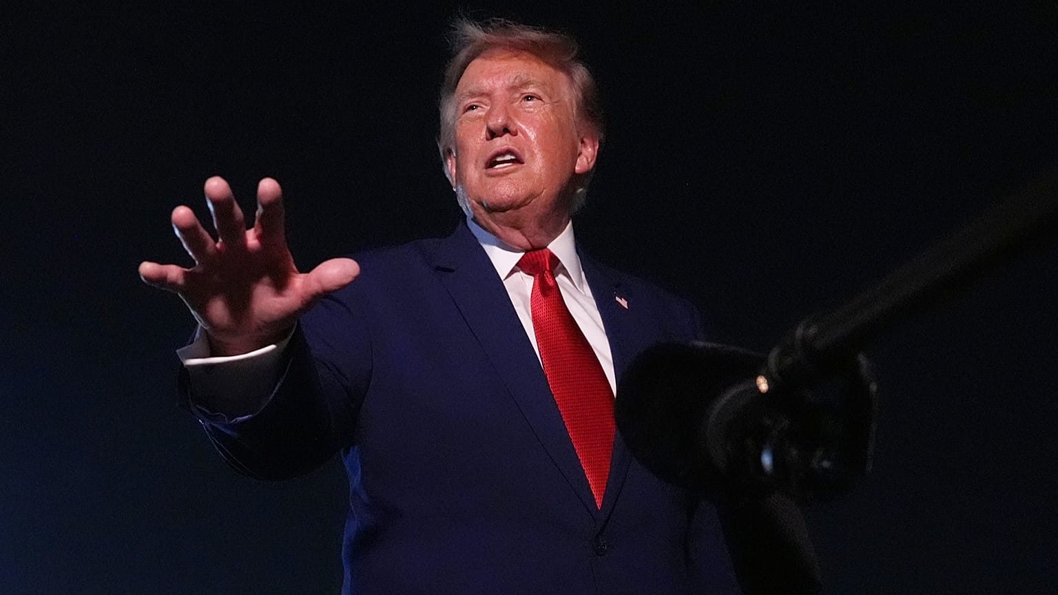 FILE: US President Donald Trump talks to reporters after arriving on Air Force One at Joint Base Andrews, MD, 11 August 2026