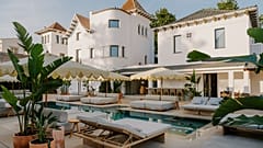 Nowy hotel CASA METT Sitges właśnie otworzył podwoje